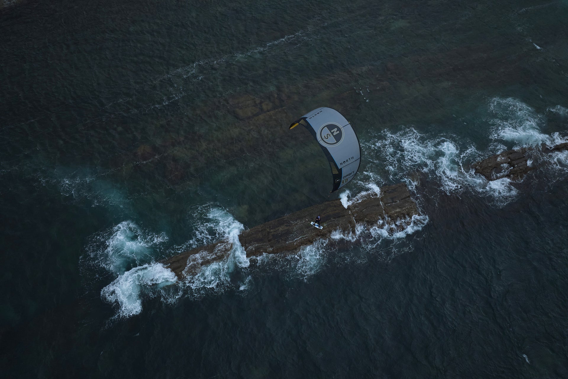 North Orbit Ultra Kite Marketing Image 1