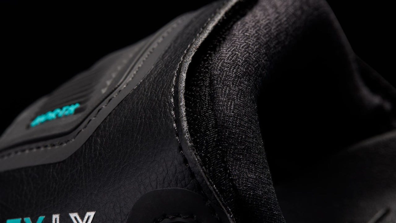 KnitFlex seamless topside comfort image