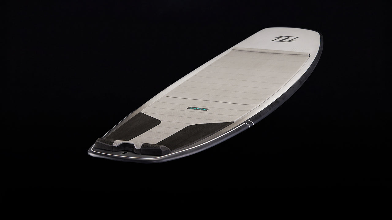 Deeper recessed deck shape image