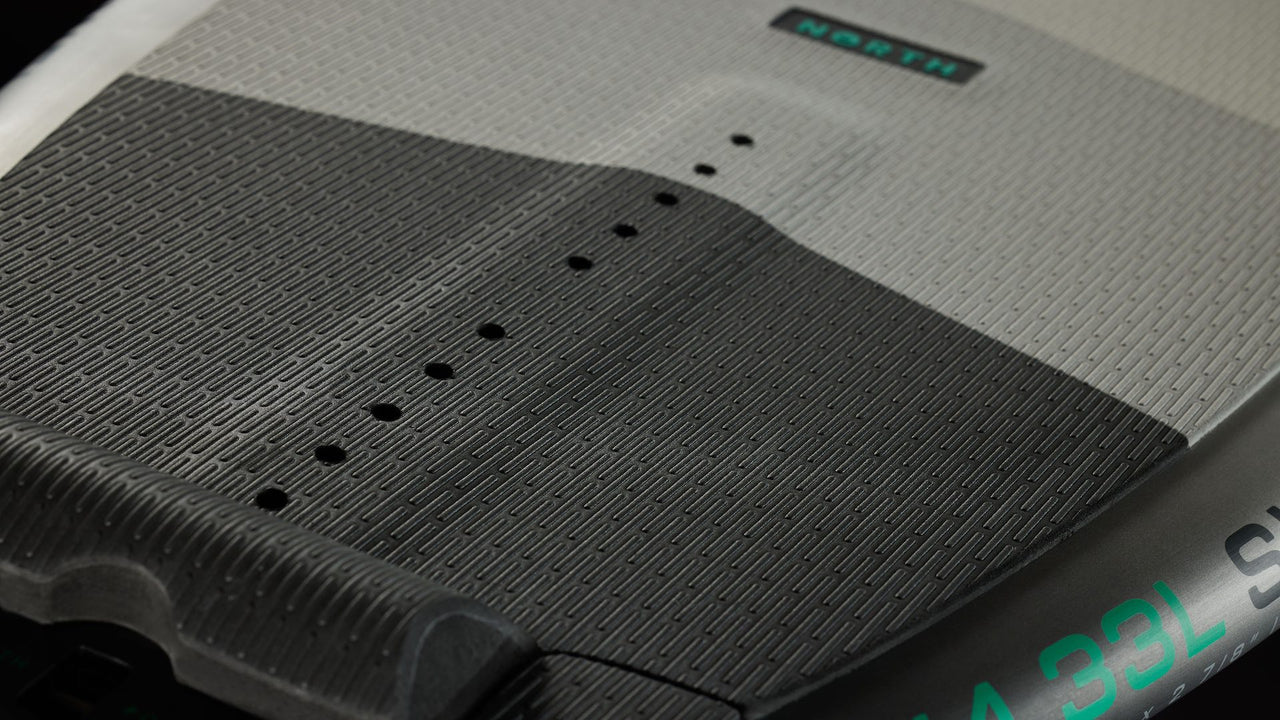 Swell Foil Board - Non-abrasive high traction deck grip technology