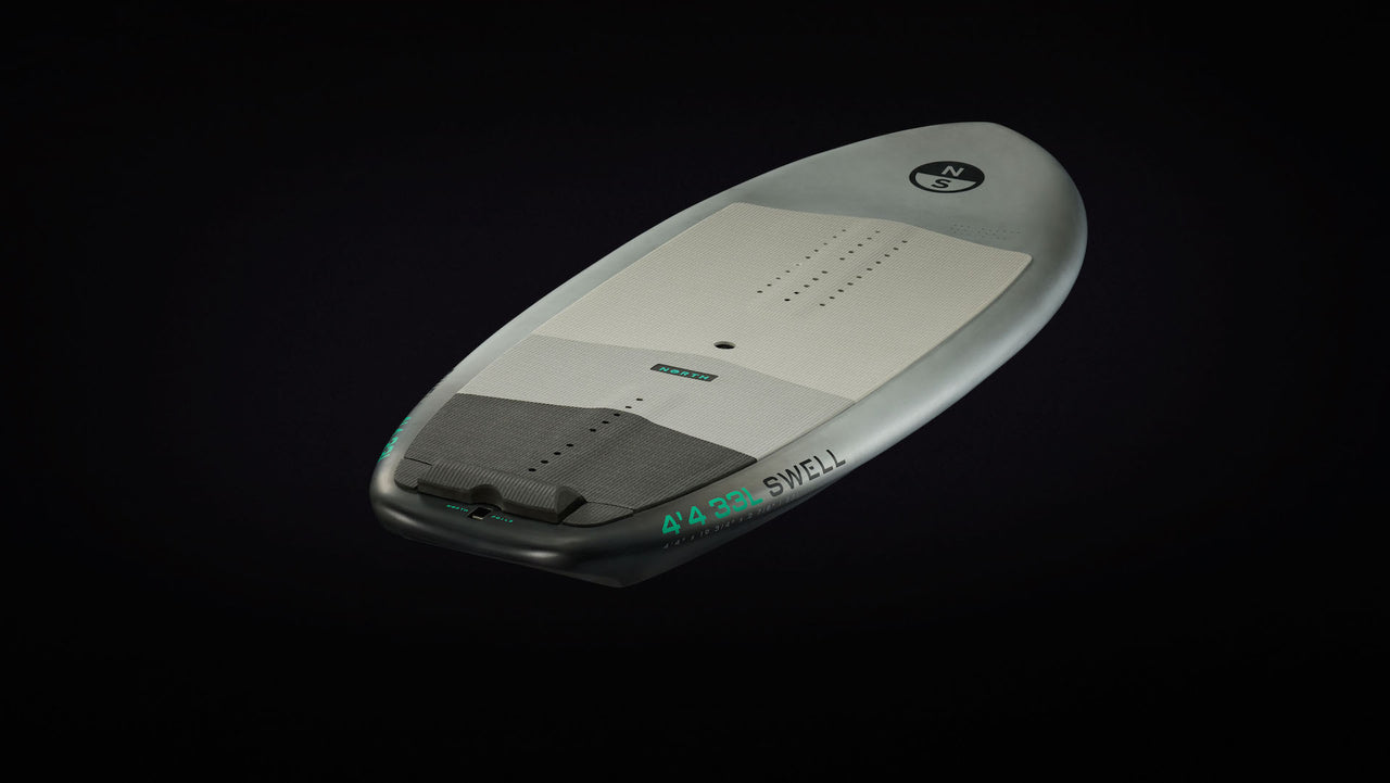 Swell Foil Board - Deep recessed deck for control and pumpability technology