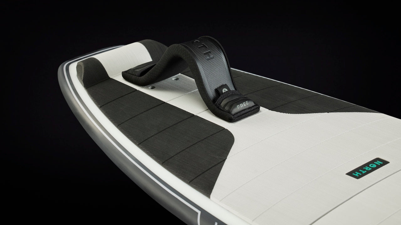 Cross Surfboard - Foot strap insert options technology
