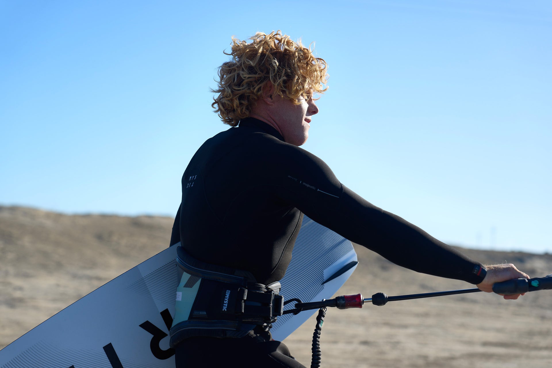 North Standard Freeride Loop Marketing Image 1