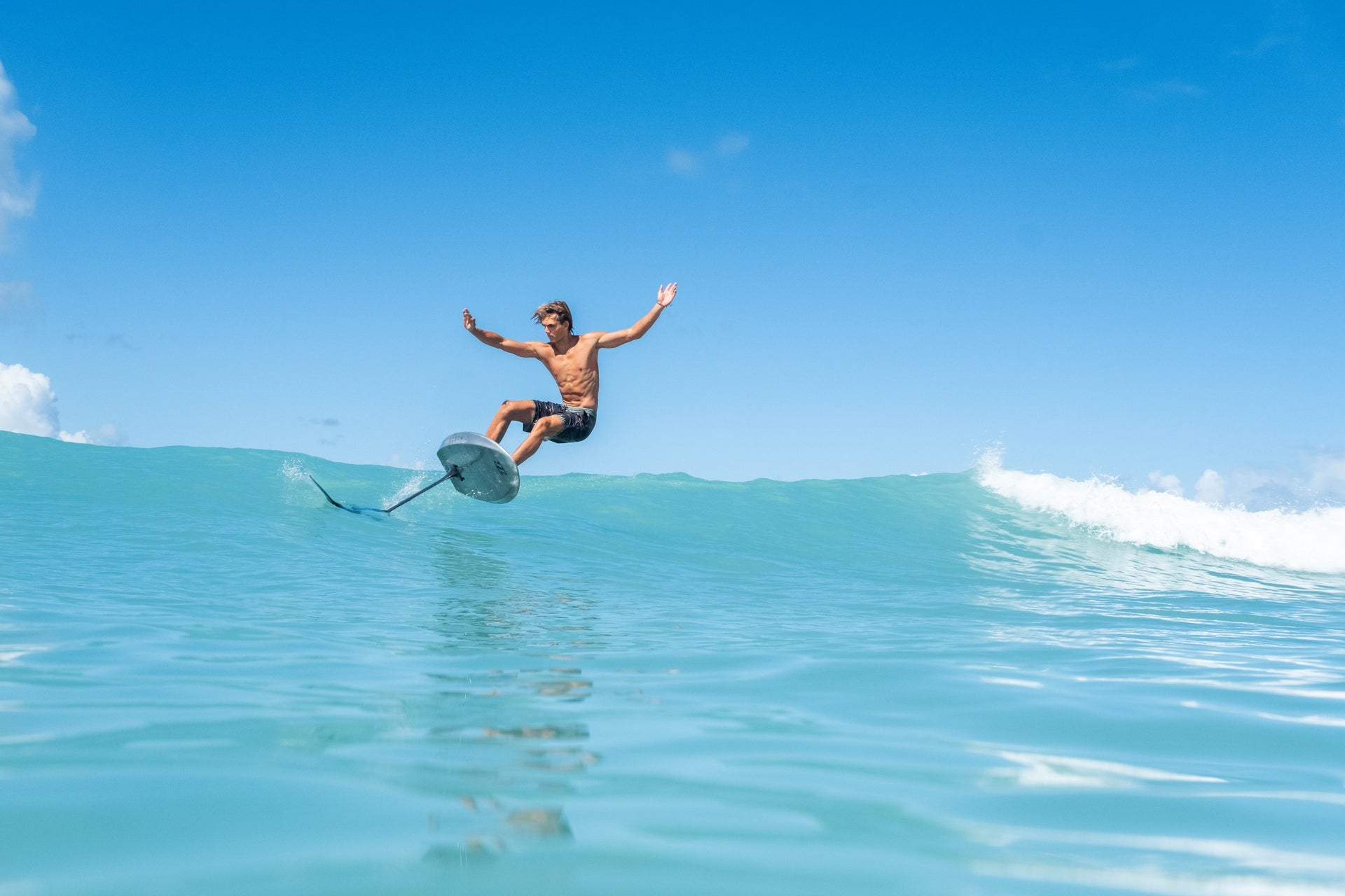 North Surf SF930 Marketing Image 2