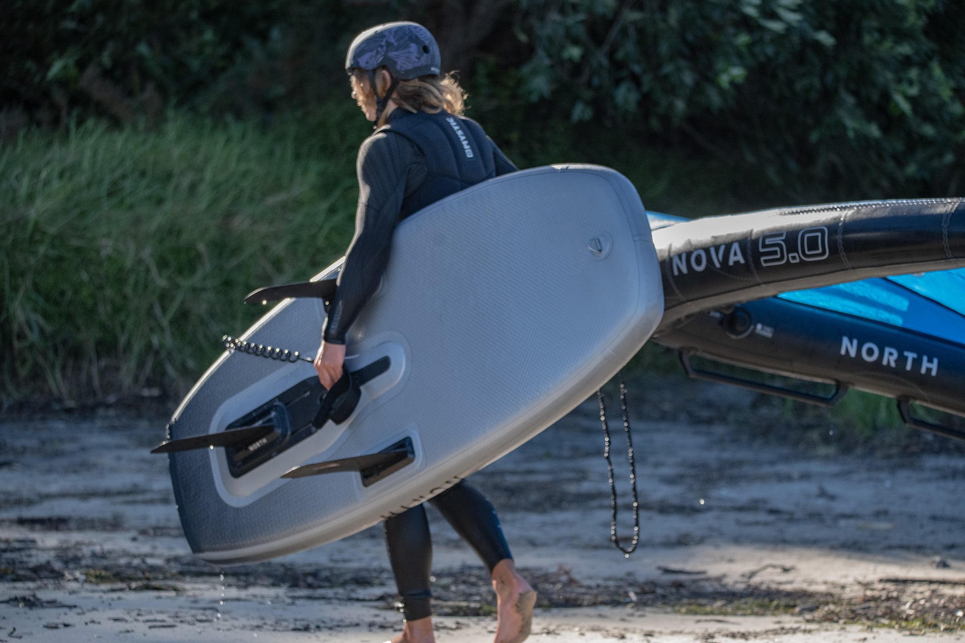 North DropBox Fin Adaptor Marketing Image 3