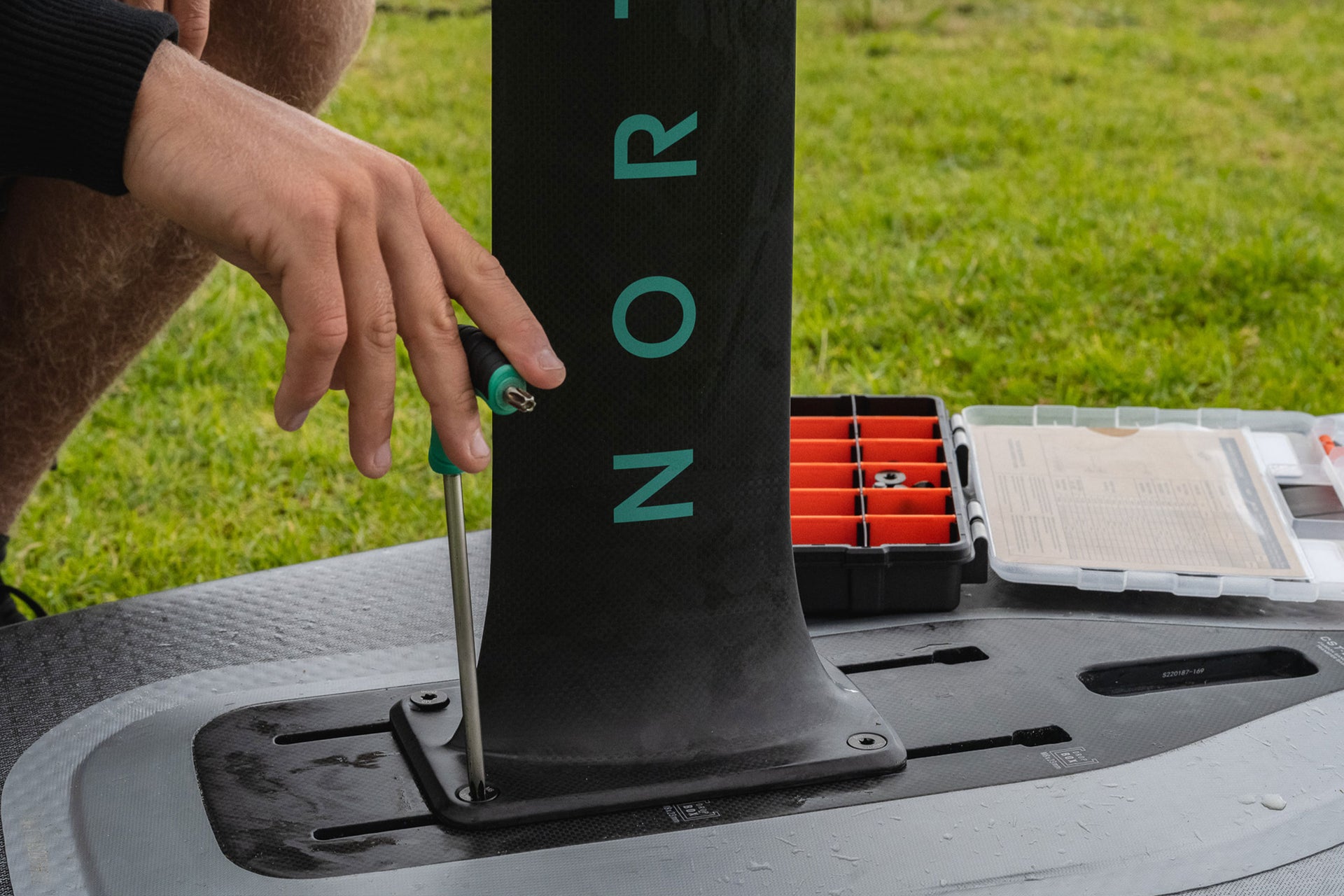 North Sonar Foil T40 Tool Marketing Image 3