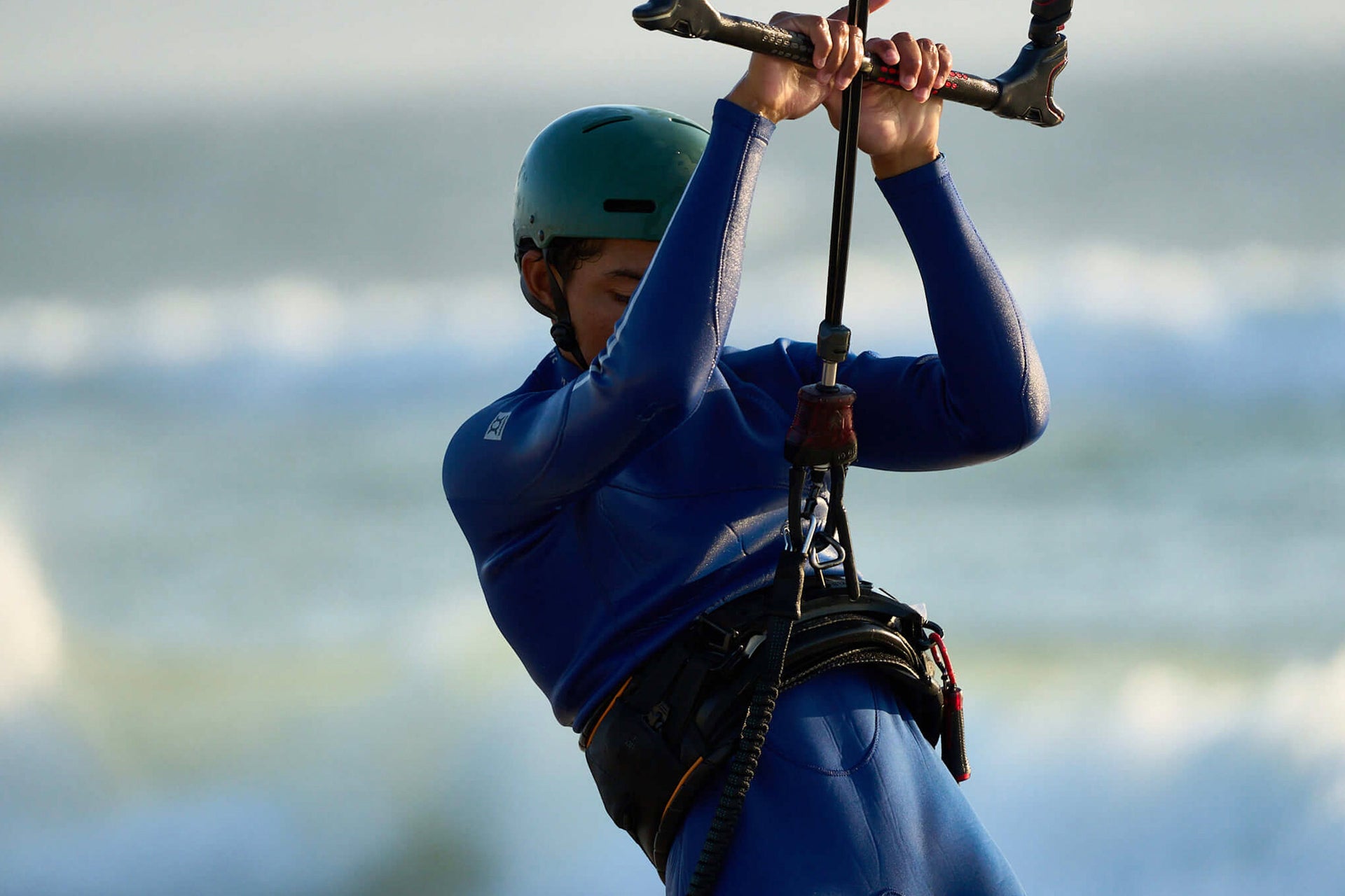 North HandlePass Leash Marketing Image 2