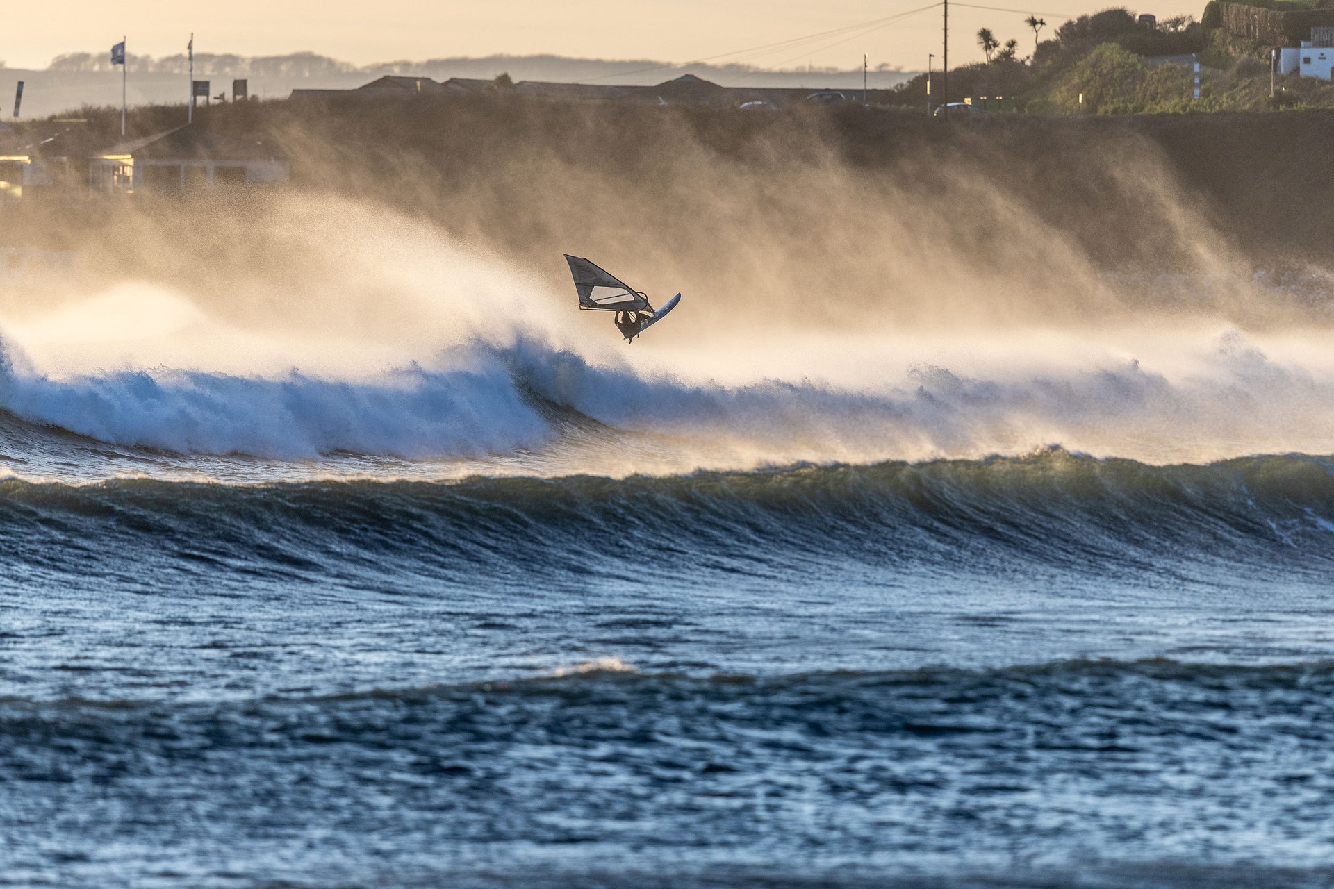 North WAVE Gen3 Marketing Image 3