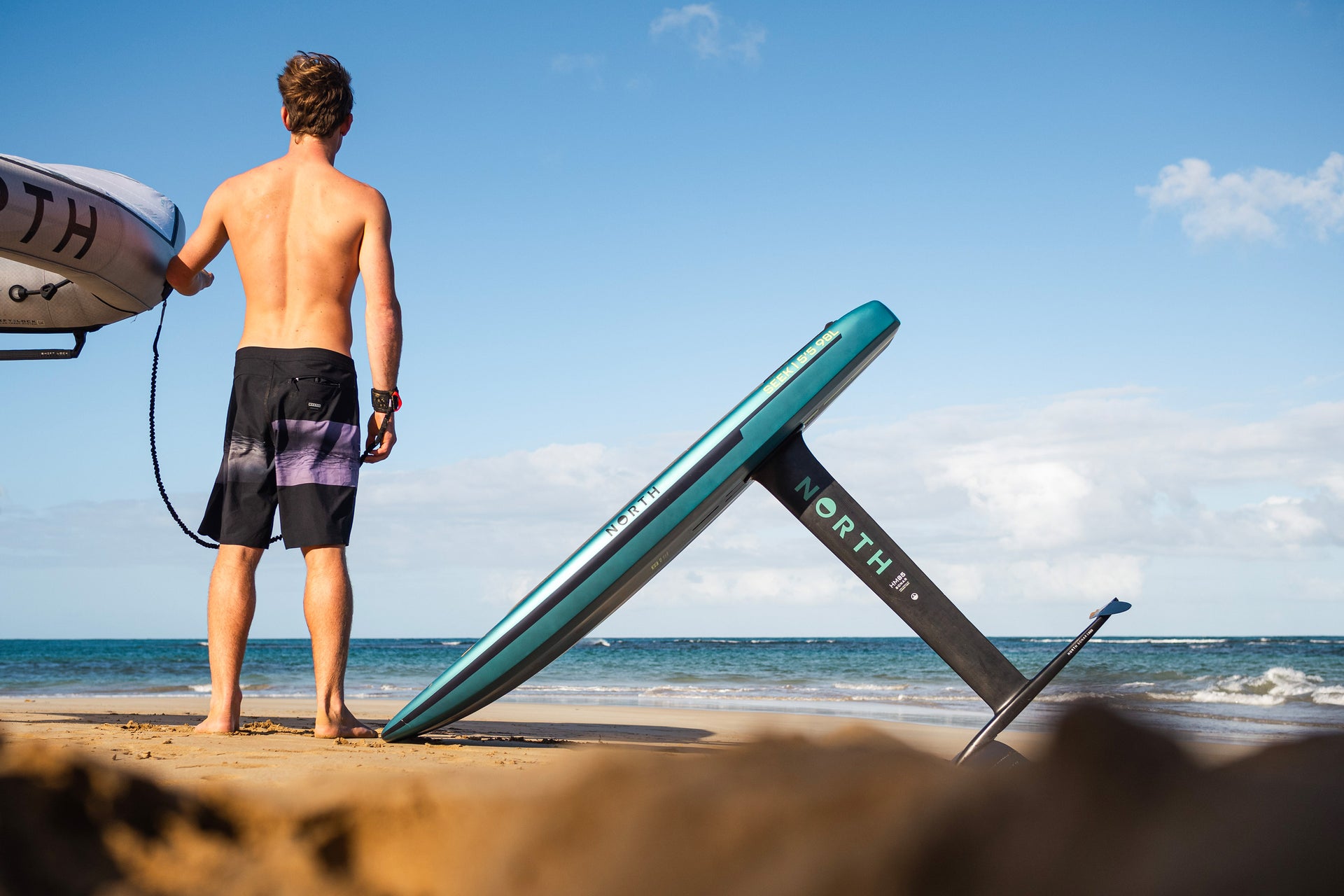 North Ultra HM Carbon Marketing Image 1