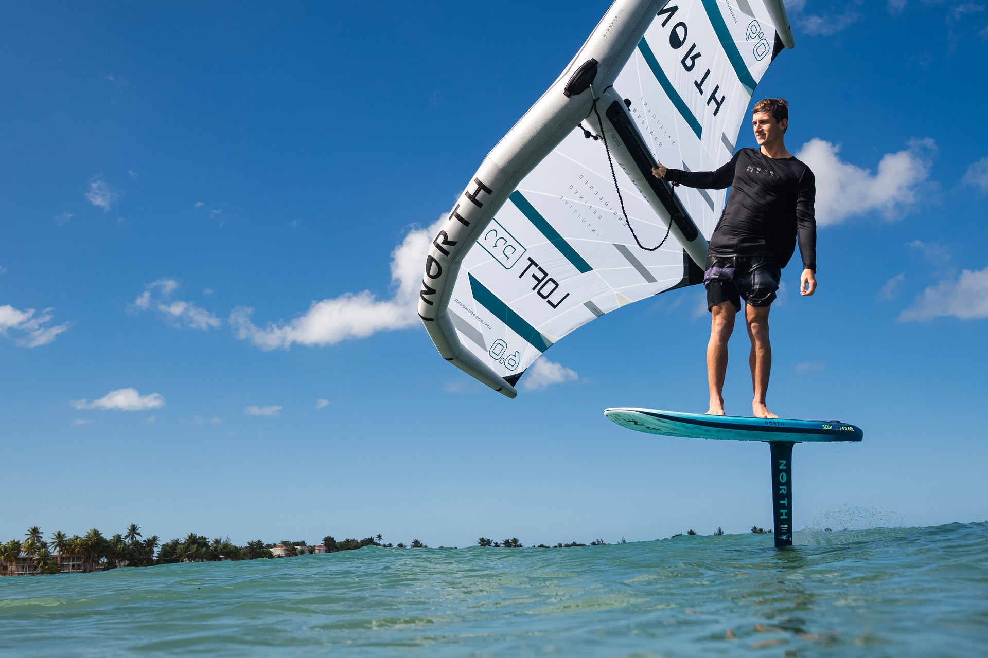 North Ultra HM Carbon Marketing Image 2