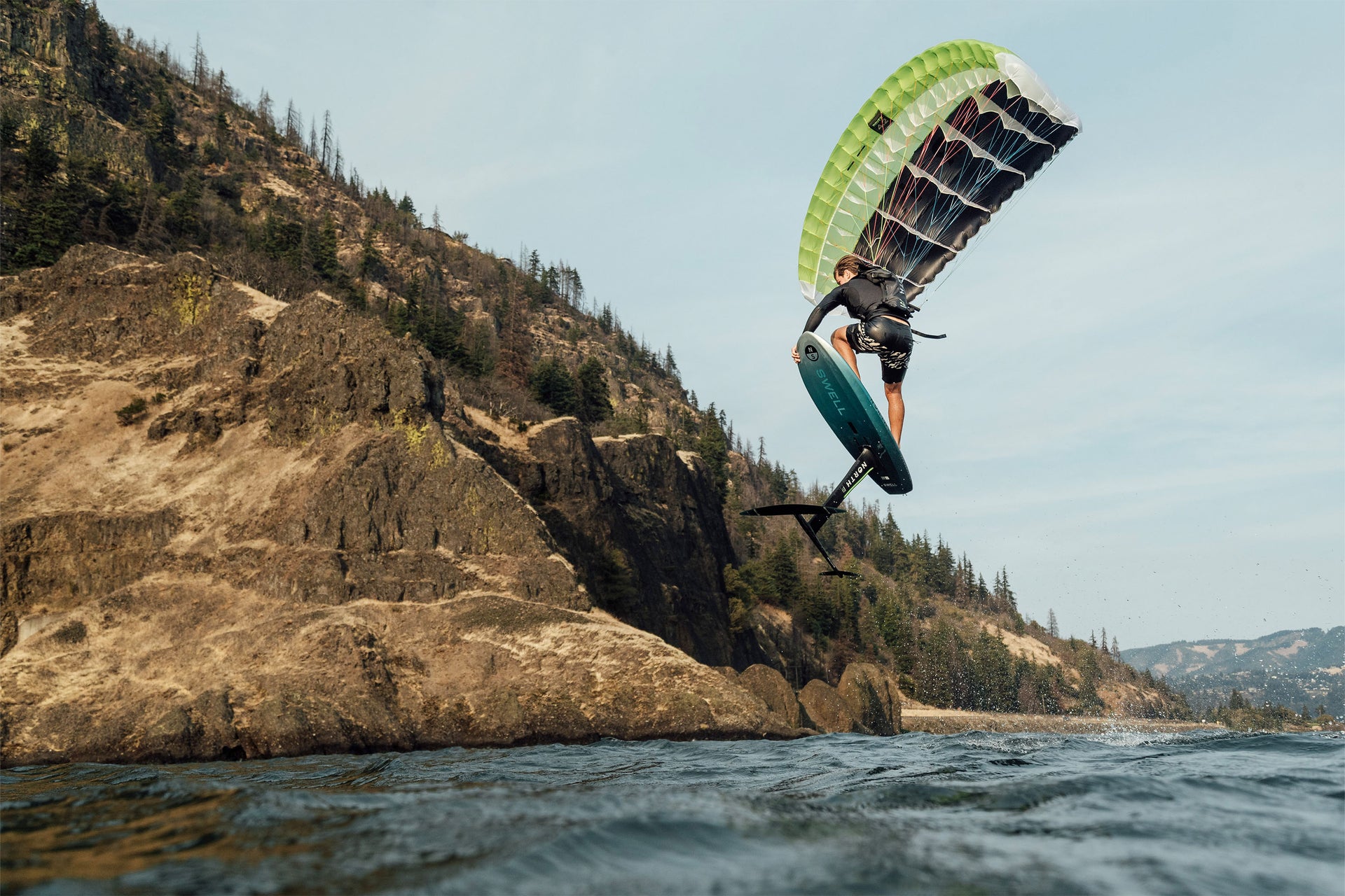 North Ultra High Modulus Carbon Mast Marketing Image 3